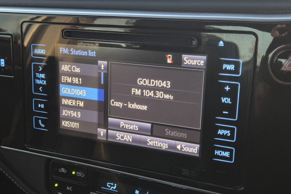 2018 Toyota Corolla ZRE172R ZR Sedan Image 24