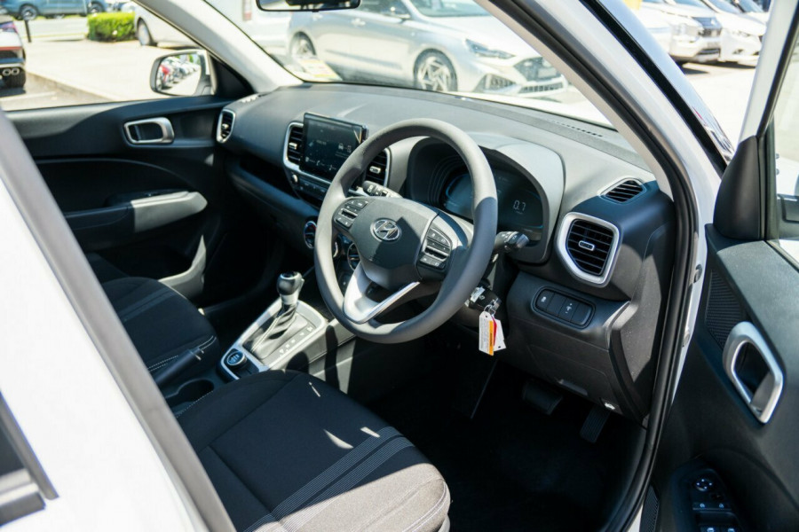 2026 Hyundai Venue QX.V5  SUV Image 15