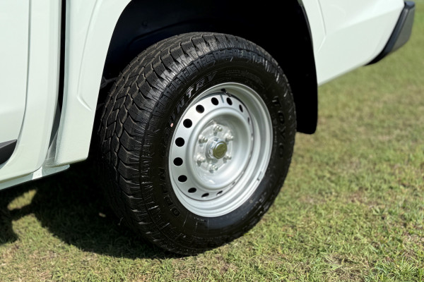 2026 Mitsubishi Triton MV GLX Ute Image 9