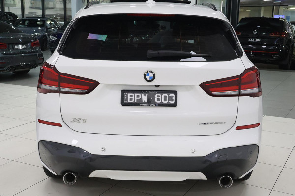 2021 BMW X1 F48 LCI sDrive20i SUV image 5