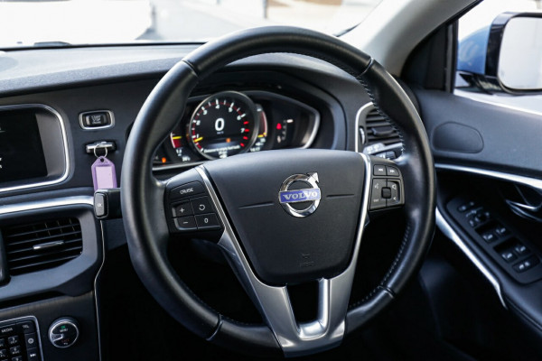 2015 Volvo V40 M Series MY15 T4 Adap Geartronic Luxury Hatchback