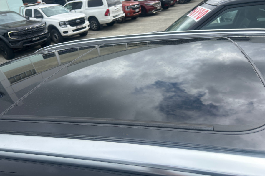 2021 MY22 Volvo XC60 UZ B5 Inscription SUV Image 24