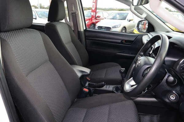 2021 Toyota HiLux TGN121R WorkMate Double Cab Pick Up Image 13