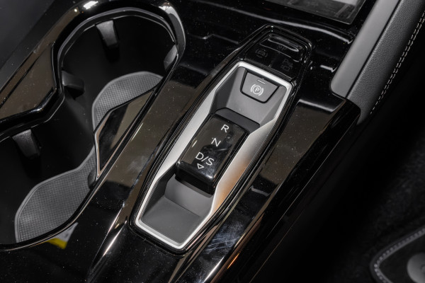2025 MY26 Audi Q5 e-hybrid 270kW SUV image 13