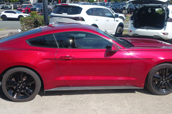 2017 Ford Mustang FM  Coupe