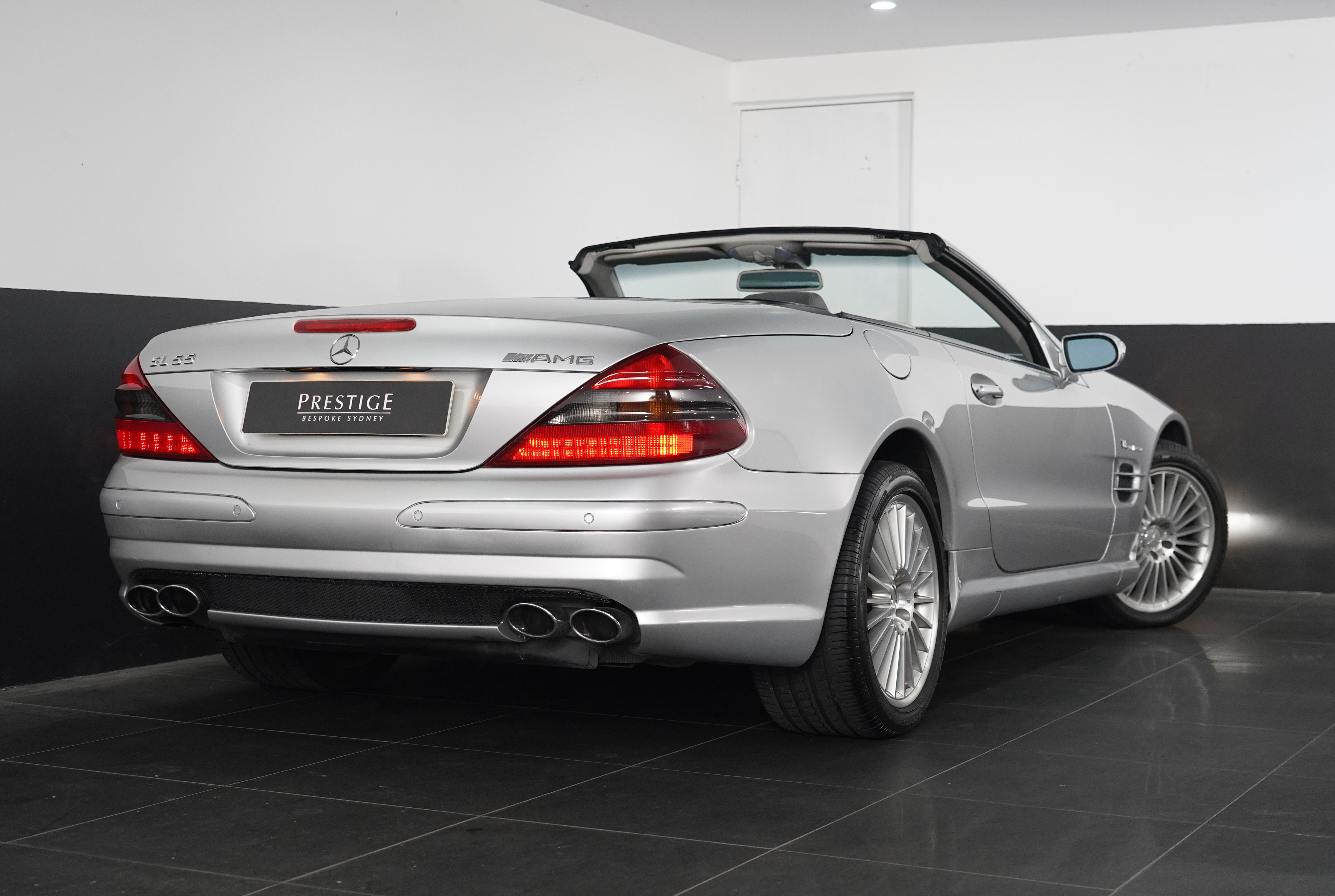 2003 Mercedes-Benz SL 55 AMG Convertible Image 15