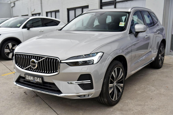 2023 Volvo XC60  Ultimate B5 Bright SUV Image 5