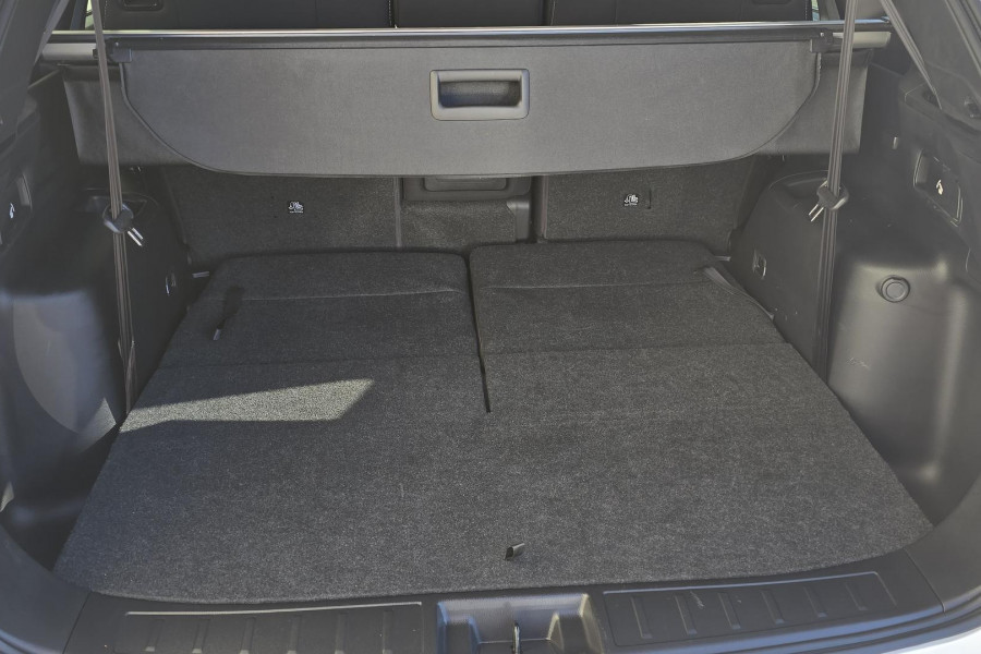 2021 MY22 Mitsubishi Outlander ZM LS SUV Image 13