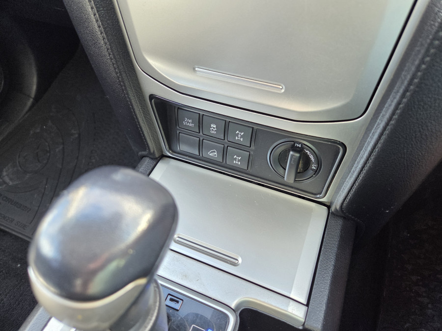 2019 Toyota LandCruiser Prado GDJ150R GXL SUV Image 19