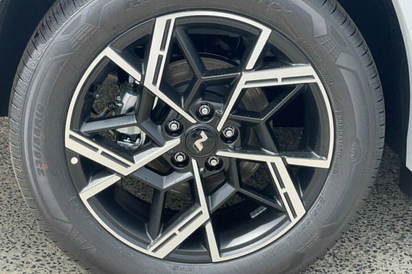 2026 Hyundai Tucson NX4.V4 Hybrid N Line SUV Image 10