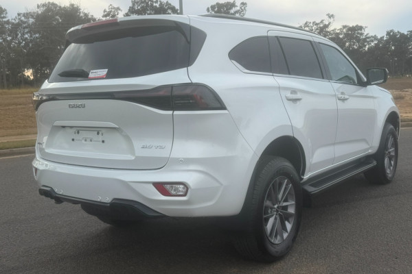 2026 Isuzu MU-X RJ LS-U SUV Image 3
