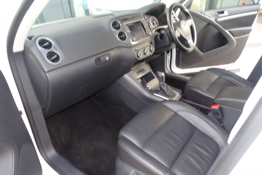 2017 Volkswagen Tiguan 5N Comfrtline SUV Image 17