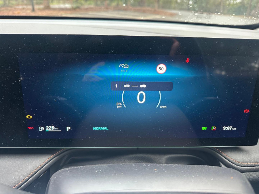 2025 MG HS AS33H Essence Hybrid+ SUV Image 12