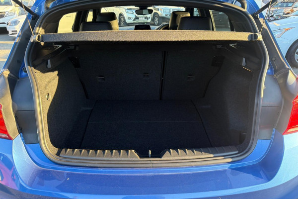 2018 BMW 1 Series F20 LCI-2 118i Sport Line Hatch Image 9