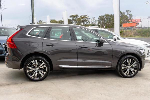 2024 MY25 Volvo XC60  Ultra B5 Bright SUV Image 5