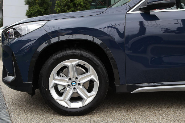 2025 BMW X1 U11 sDrive18i SUV image 5