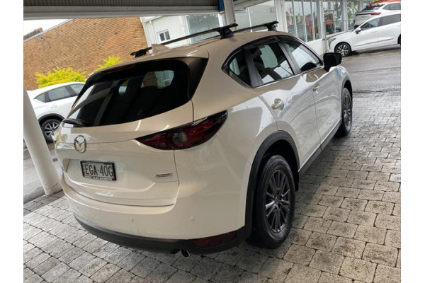 2019 Mazda CX-5 Touring Wagon Image 5