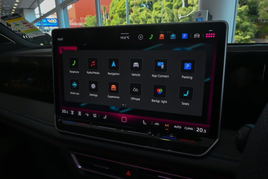 2025 Volkswagen Tiguan CT 150TSI R-Line SUV Image 20