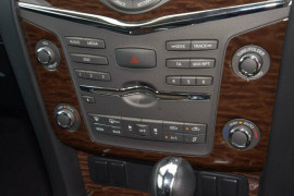 2021 Nissan Patrol Y62 Series 5 Ti SUV image 11