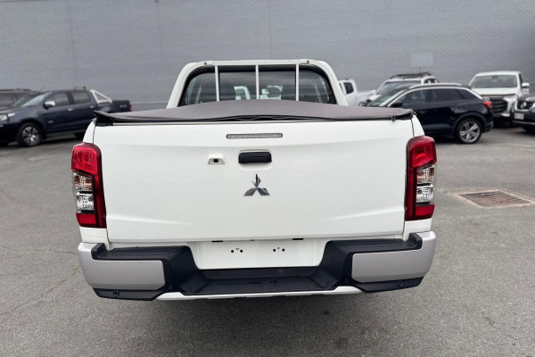 2020 Mitsubishi Triton MR GLX ADAS Ute Image 9