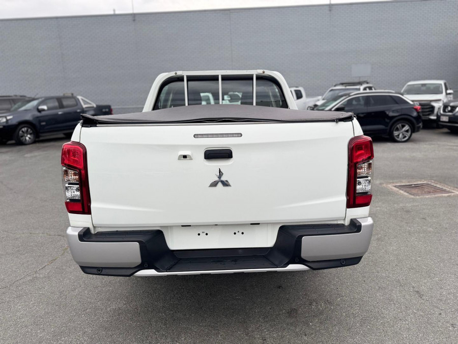 2020 Mitsubishi Triton MR GLX ADAS Ute Image 9