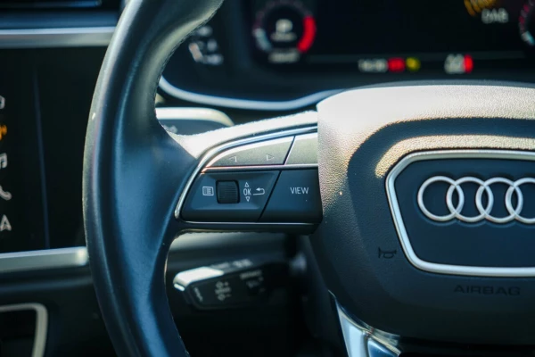 2023 MY24 Audi Q3 F3 35 TFSI S line SUV Image 11