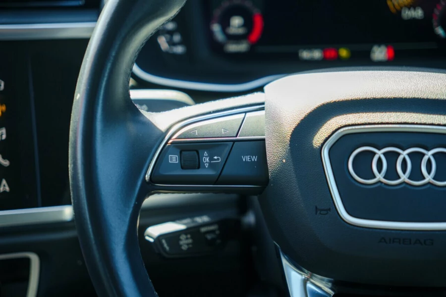 2023 MY24 Audi Q3 F3 35 TFSI S line SUV Image 11