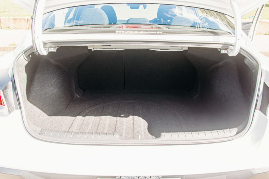 2024 MY25 Hyundai i30 CN7.V2  Sedan Image 19