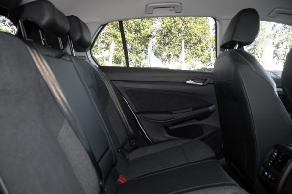 2025 Volkswagen Golf 8.5 Hatch