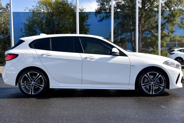 2023 BMW 1 Series F40 118i M Sport Hatch image 3