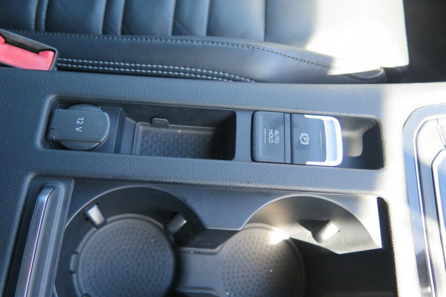 2017 Volkswagen Passat B8 206TSI R-Line Wagon Image 20