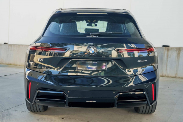2026 BMW iX I20 xDrive45 M Sport SUV image 4