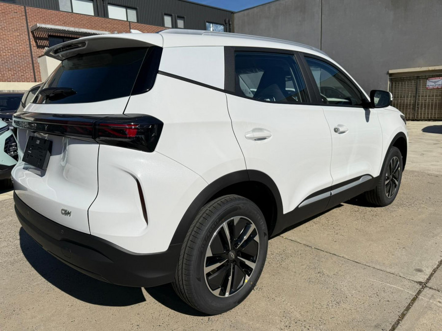 2026 Chery Tiggo 4  Hybrid Ultimate SUV Image 6