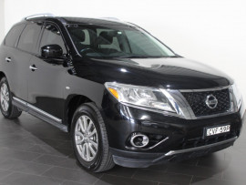 Nissan Pathfinder ST-L R52