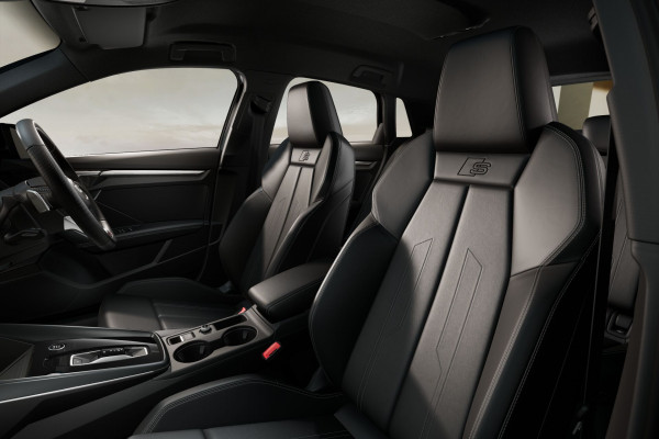 2025 MY26 Audi A3 GY TFSI 150kW S line Hatch