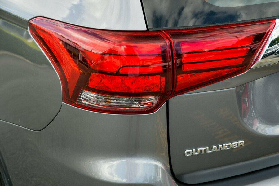2018 MY19 Mitsubishi Outlander ZL MY19 ES 2WD ADAS Wagon