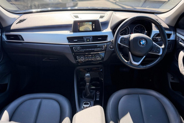 2017 BMW X1 F48 sDrive20i SUV Image 9