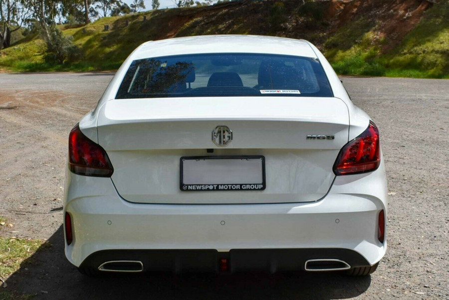 2024 MG MG5 AP32 Essence Sedan Image 7