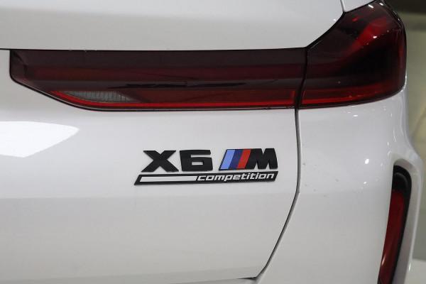 2025 BMW X6 M G06 LCI X6 M Competition SUV image 5