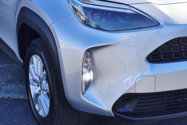 2023 Toyota Yaris Cross MXPB10R GX SUV Image 23