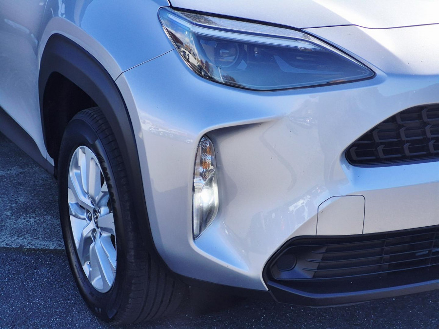 2023 Toyota Yaris Cross MXPB10R GX SUV Image 23