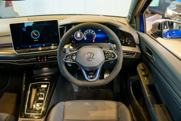 2026 Volkswagen Golf 8.5 R Hatch Image 10