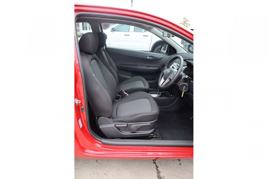 2015 Hyundai i20 PB Active Hatch Image 9