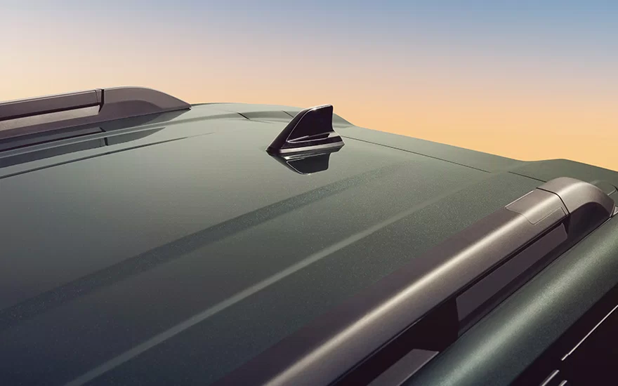 Shark antenna