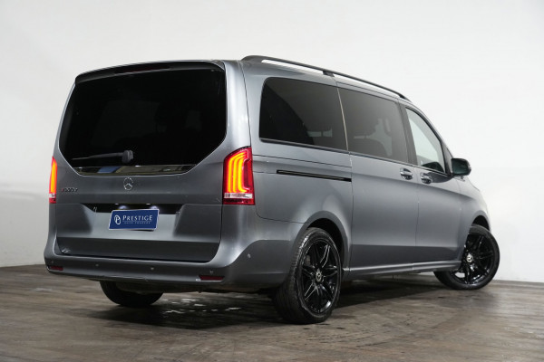 2022 Mercedes-Benz V-Class V250 d Avantgarde People Mover Image 7