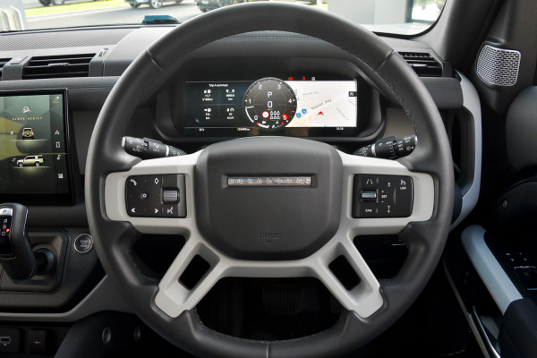 2023 Land Rover Defender L663 130 D300 SE SUV image 9