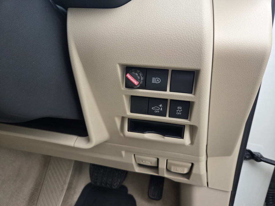 2024 Toyota LandCruiser FJA300R VX SUV Image 18