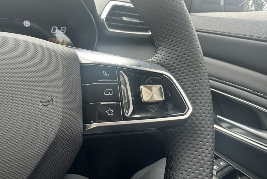 2025 MG ZS ZS32 Essence Turbo SUV Image 13