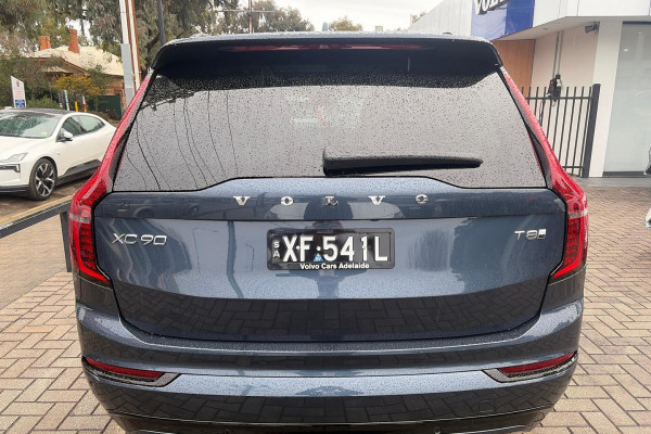 2025 MY26 Volvo XC90 L Series Plus T8 Plug-in Hybrid Dark SUV Image 8