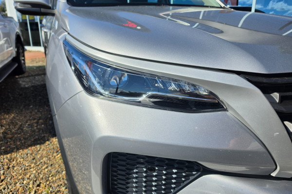 2024 Toyota Fortuner GUN156R GX SUV Image 11